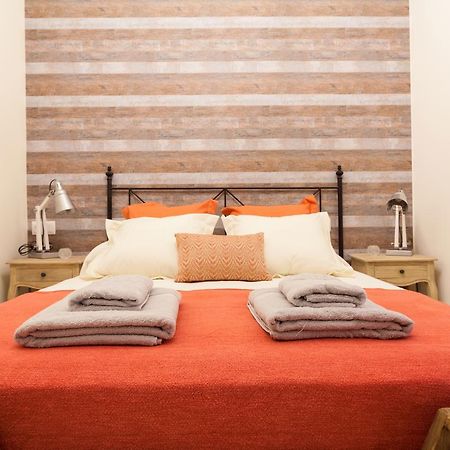 Dream Apartments Calle Zaragoza เซบีญา ภายนอก รูปภาพ