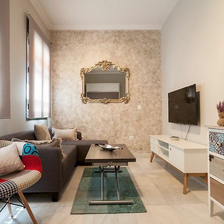 Dream Apartments Calle Zaragoza เซบีญา ภายนอก รูปภาพ